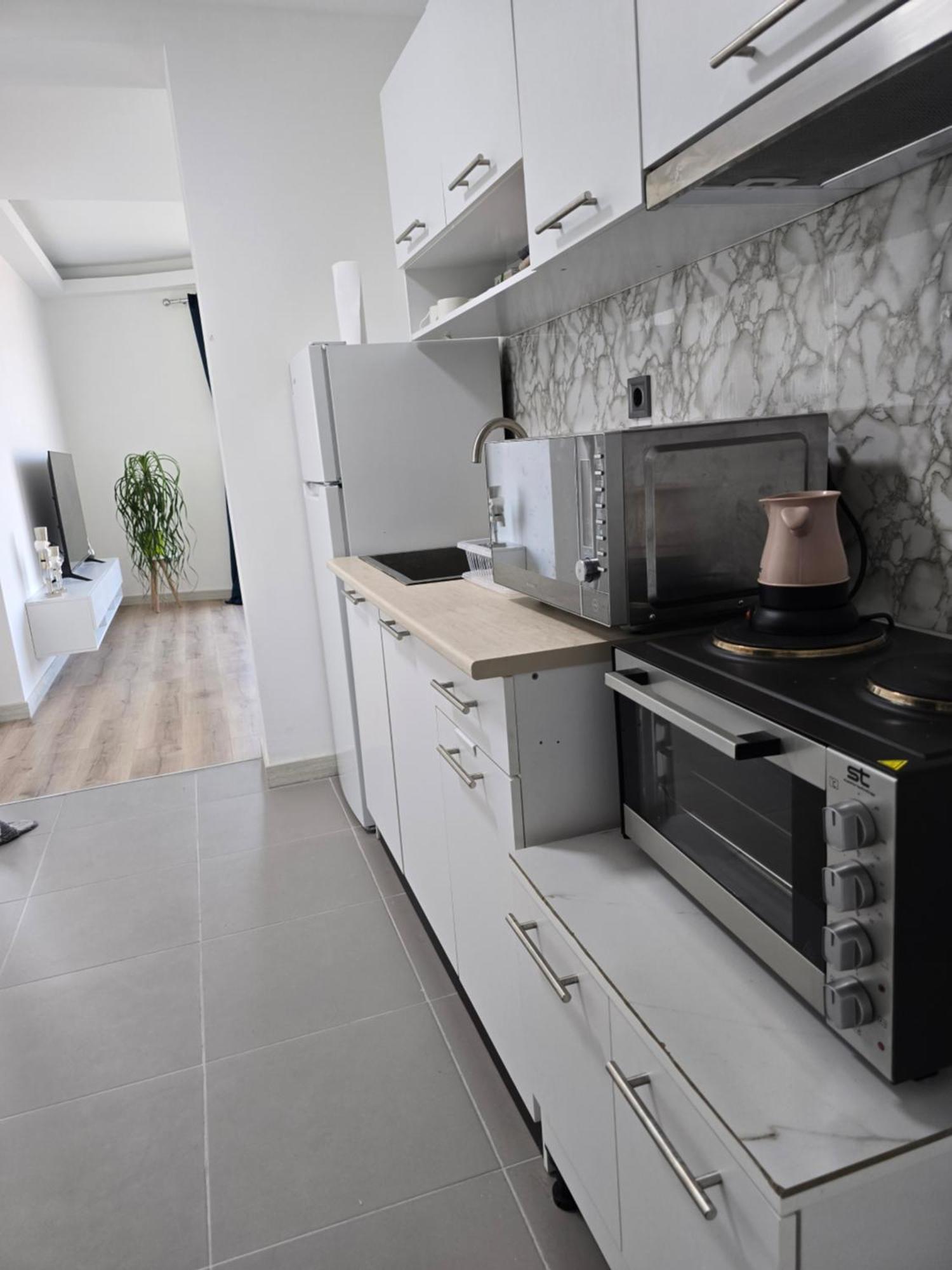 Cevahir Sky City Apartment With Spa, Pool & Fitness Included Skopje Exterior photo