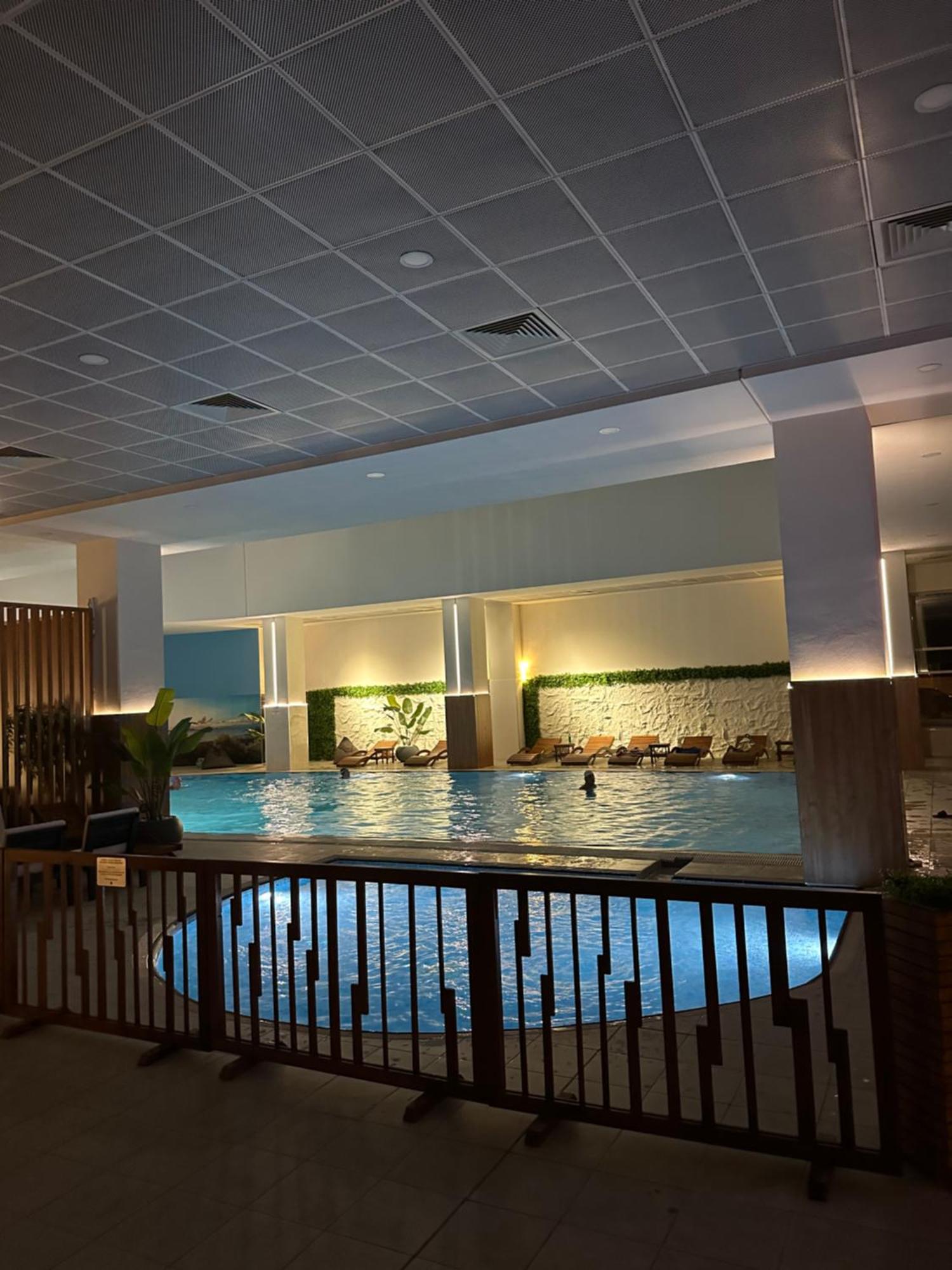 Cevahir Sky City Apartment With Spa, Pool & Fitness Included Skopje Exterior photo